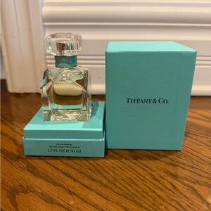 Tiffany & Co. Eau de Parfum in Signature Blue Box